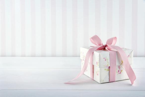 産後の妻に感謝を込めて贈りたい誕生日プレゼント5選|誕生日プレゼント|