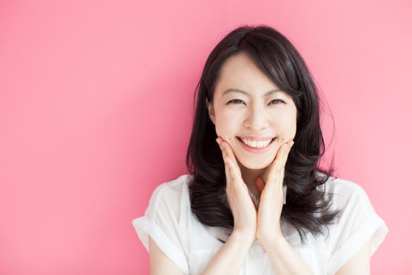 「付き合いが長い彼女」に喜んでもらえる誕生日プレゼント|誕生日プレゼント|