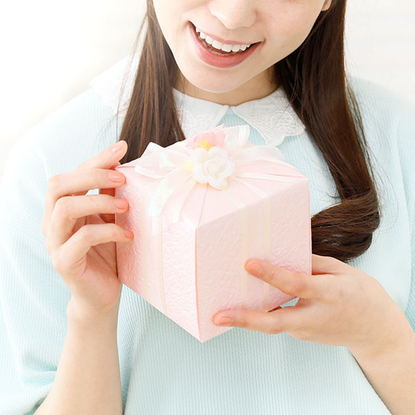 彼女を笑顔に!