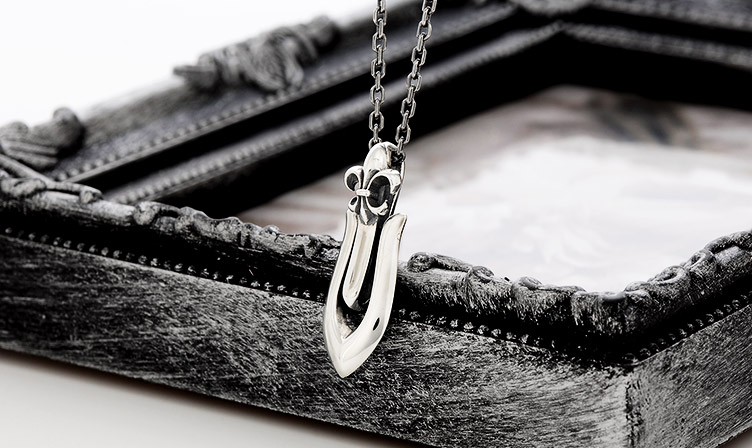 シルバーネックレス