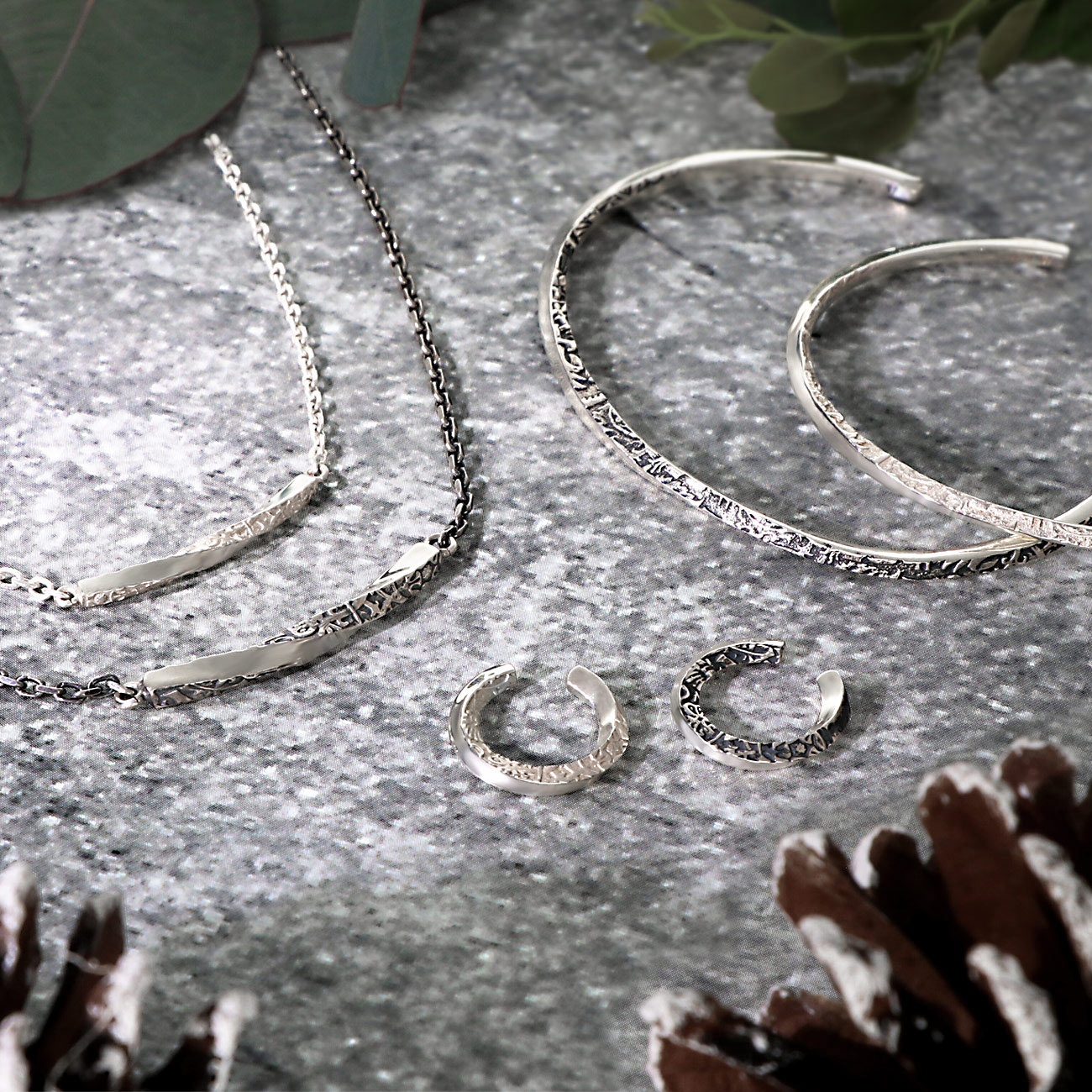 アクアシルバー