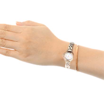 手持ちの時計と合わせ付け可能