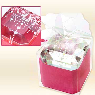 ゴージャスで高級感たっぷりのBOX